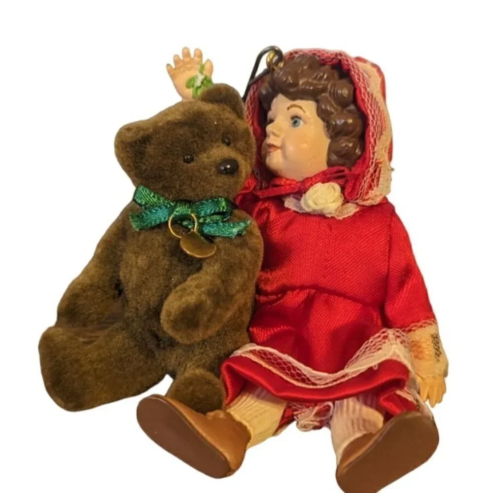 Julianne and Teddy Special Edition 1993 Hallmark Ornament